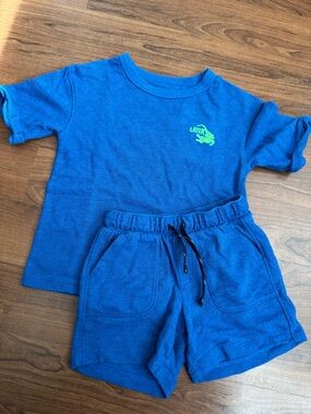 Cat & Jack Blue Kids Sweatshirt/short set - 4T